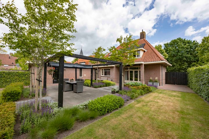 Foto 42 van Biestsestraat 25