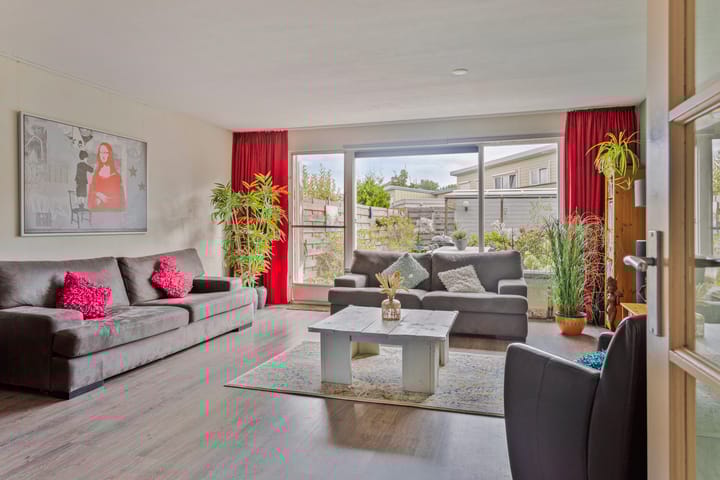 Foto 2 van Lucretia van Merkenstraat 29