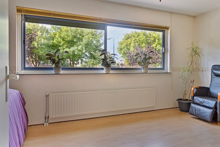 Foto 28 van Lucretia van Merkenstraat 29