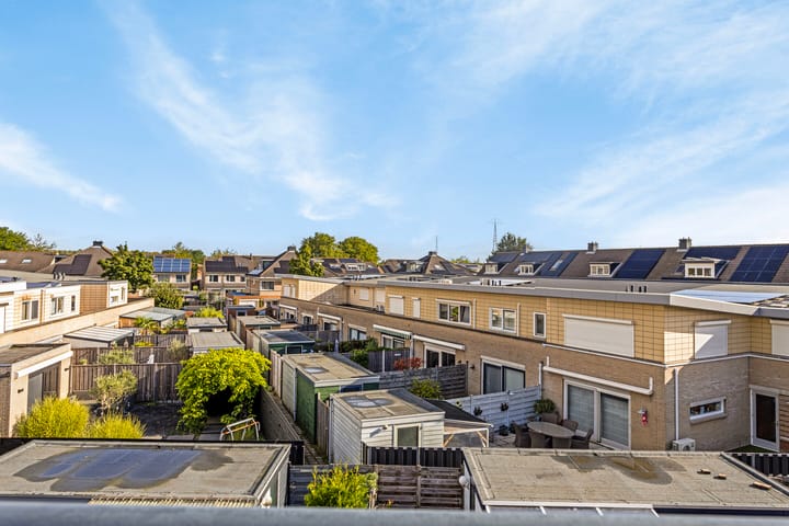 Foto 31 van Lucretia van Merkenstraat 29