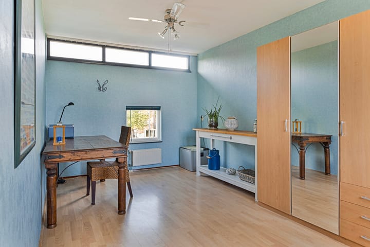 Foto 32 van Lucretia van Merkenstraat 29