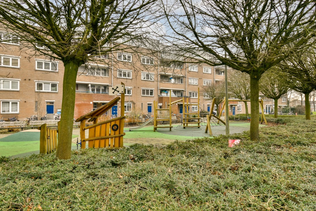 Foto 16 van Burgemeester Hogguerstraat 207