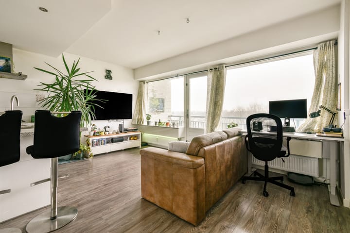 Foto 3 van Burgemeester Hogguerstraat 207