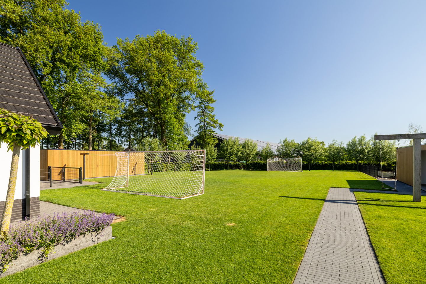 Photo 4 of Uddelerveen 68-C