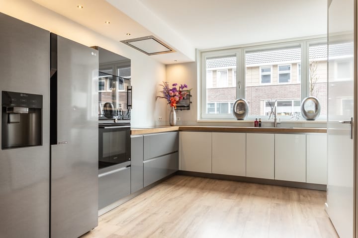 Foto 8 van Doerianstraat 12