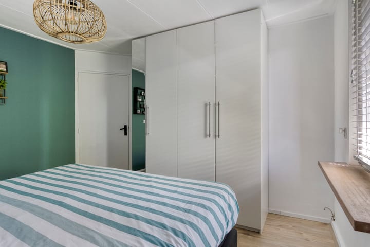 Photo 20 of Enschedesestraat 105