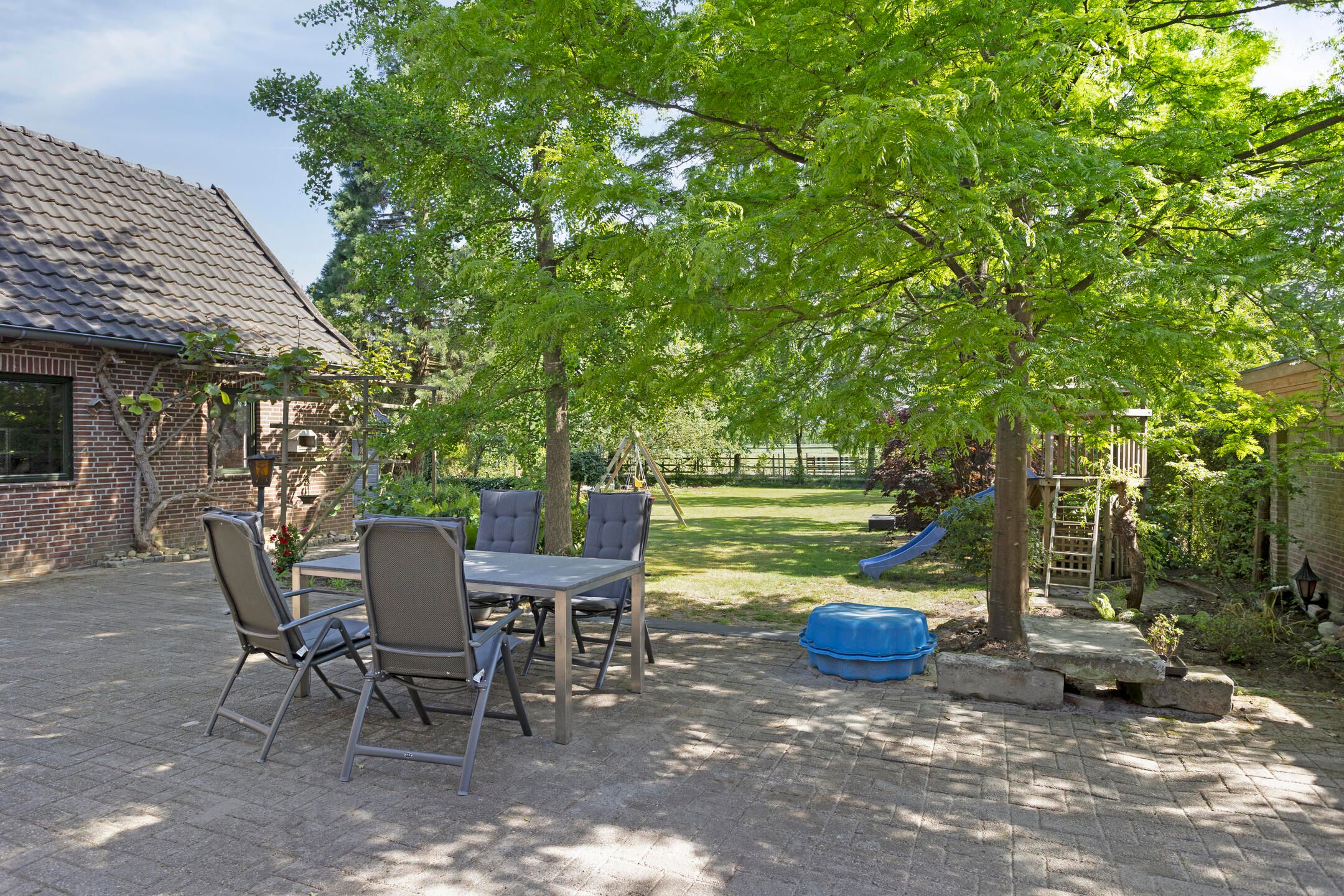 Foto 27 van Enschedesestraat 105