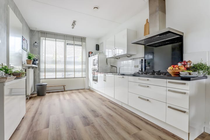 Photo 5 of Hoefbladstraat 78