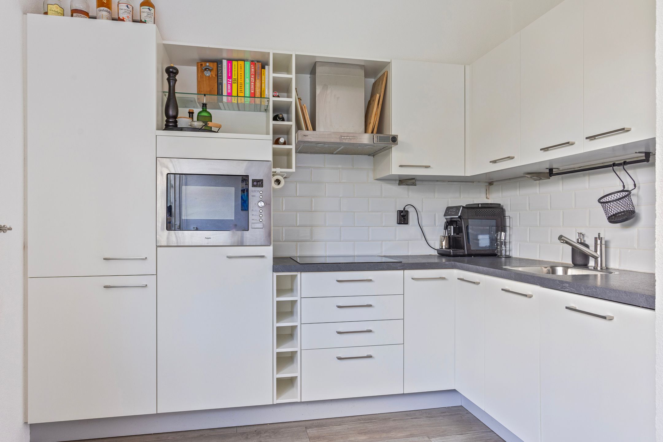 Foto 12 van Visseringstraat 8