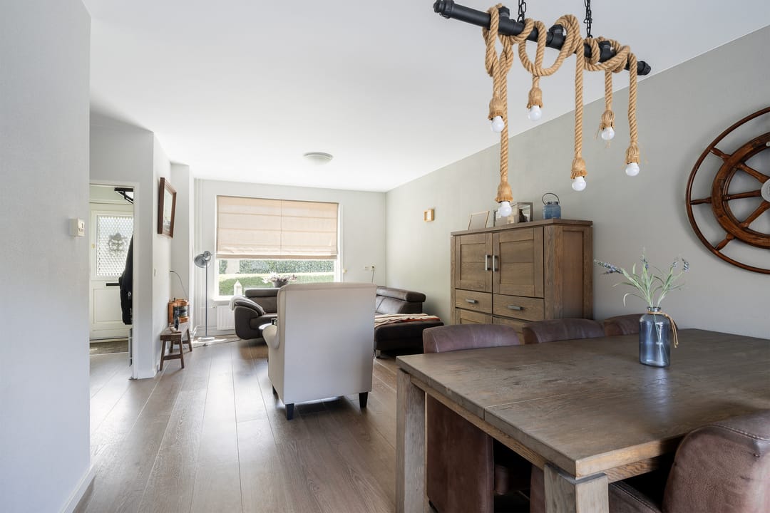 Photo 16 of Oesterstraat 46