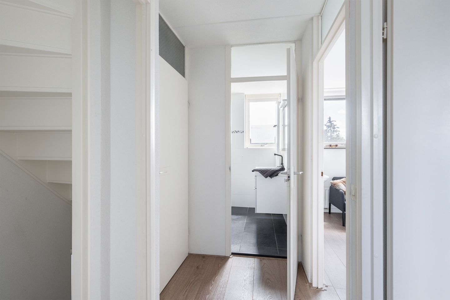 Photo 20 of Oesterstraat 46
