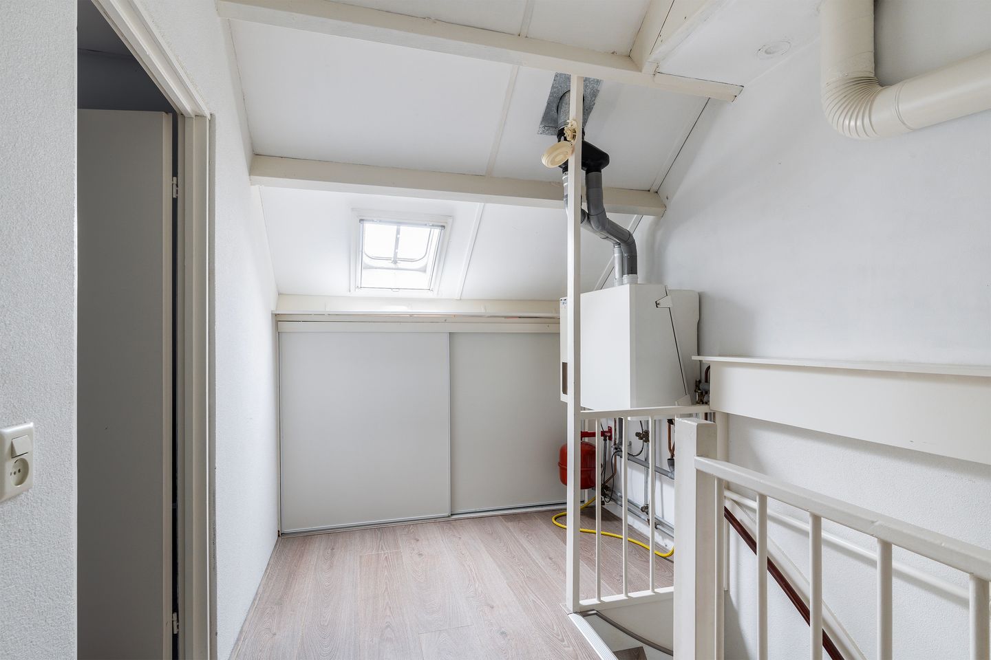 Photo 34 of Oesterstraat 46