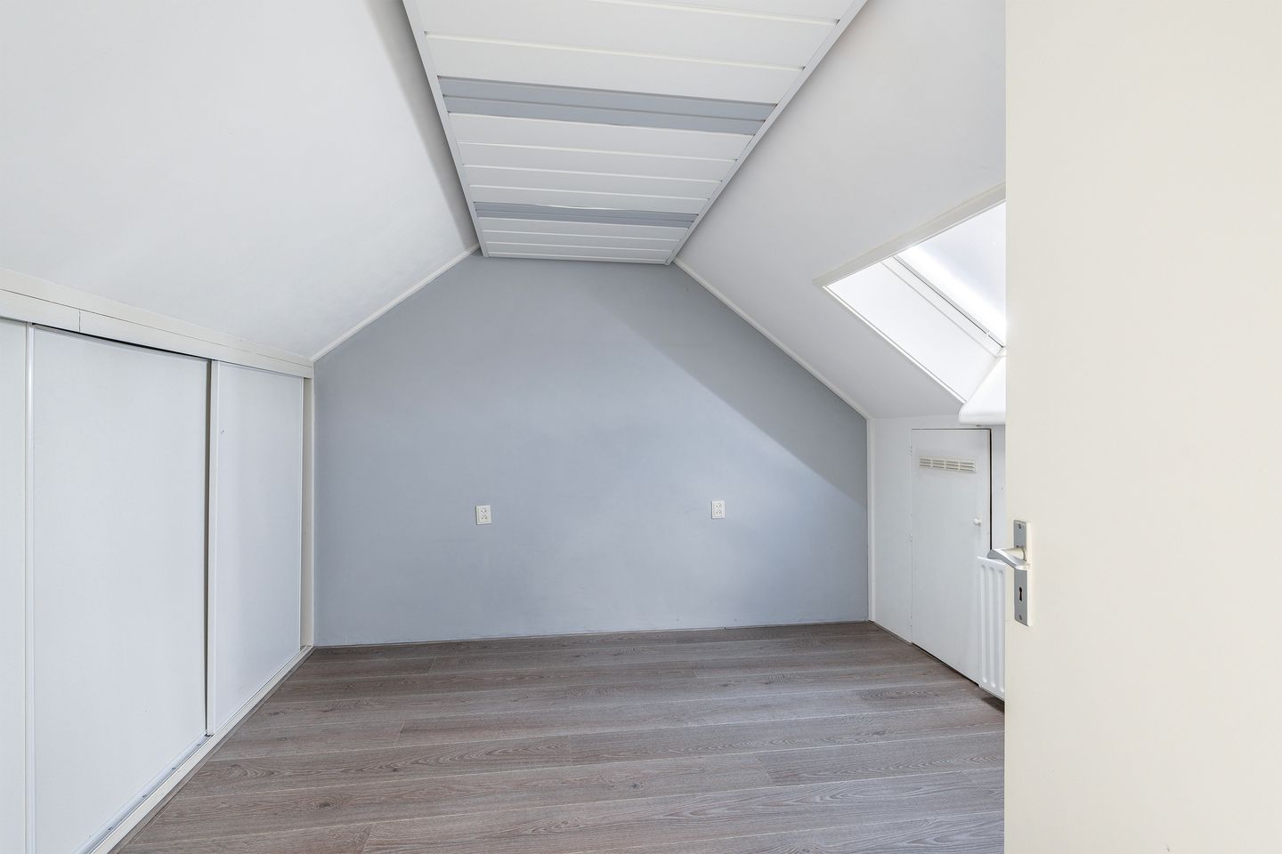 Photo 35 of Oesterstraat 46