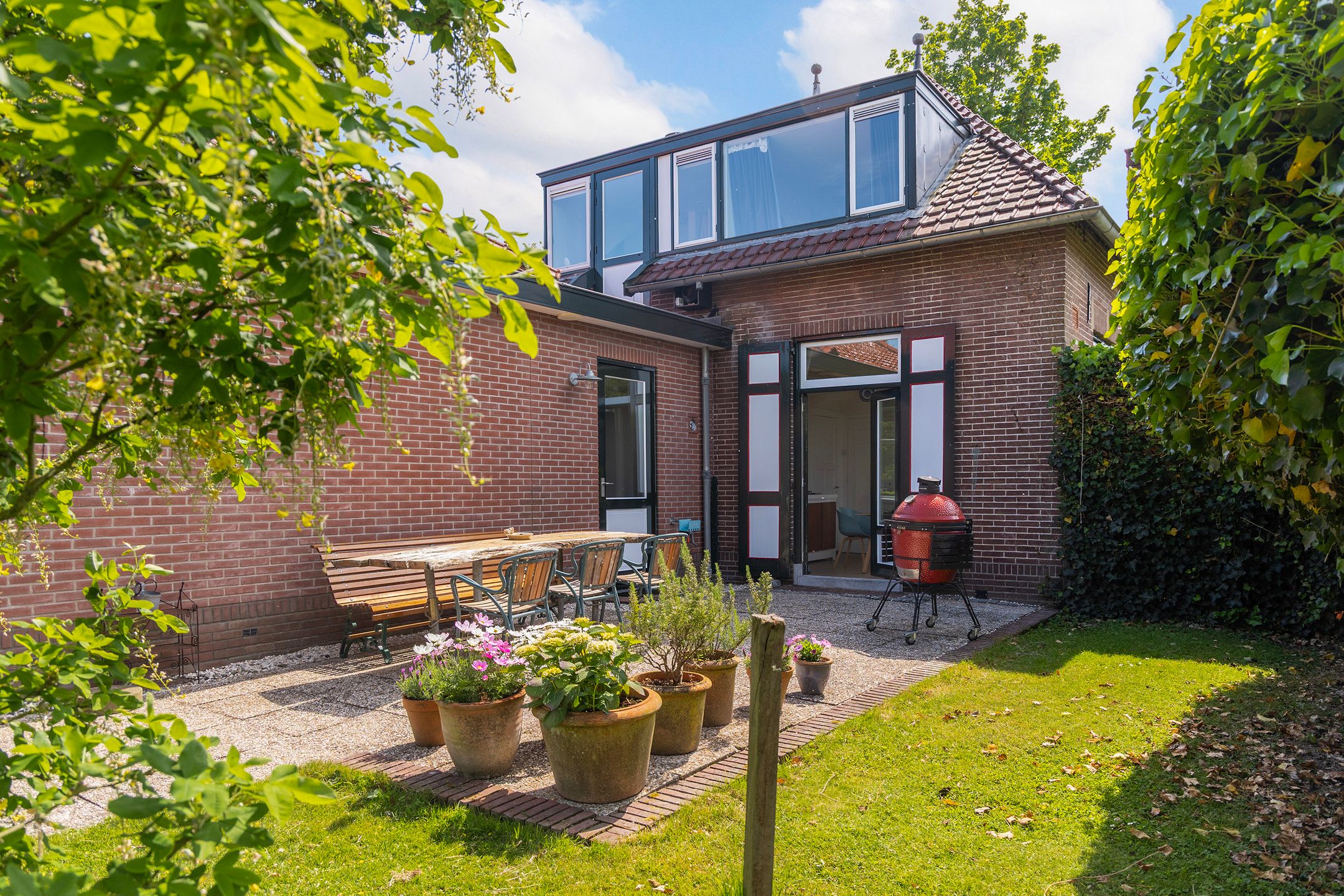 Foto 48 van Tiendweg 12