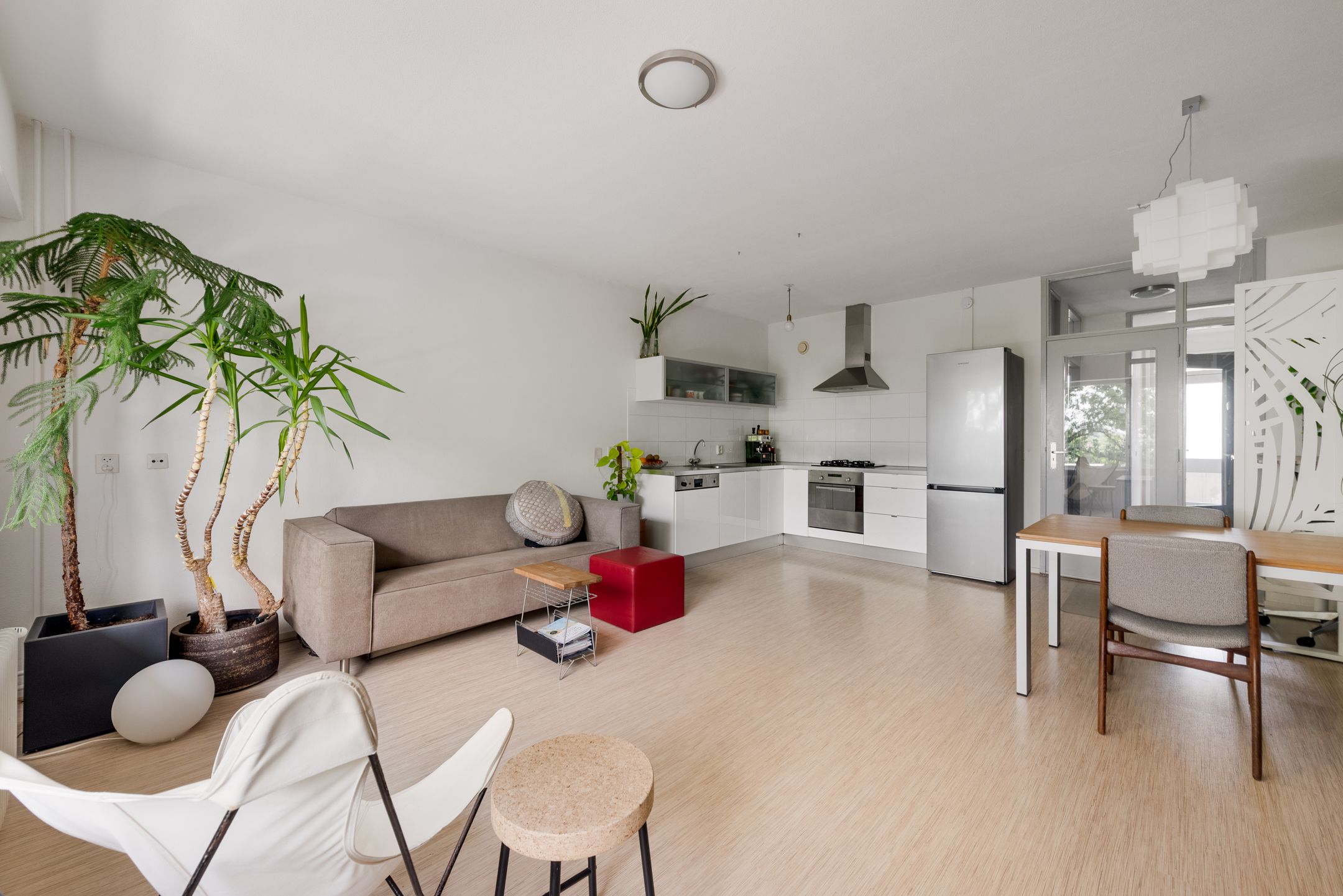 Foto 3 van Aert van Neslaan 541