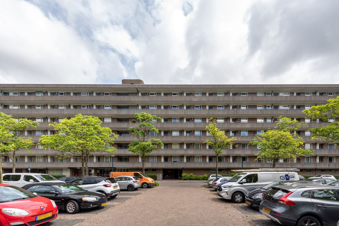 Foto 14 van Aert van Neslaan 541