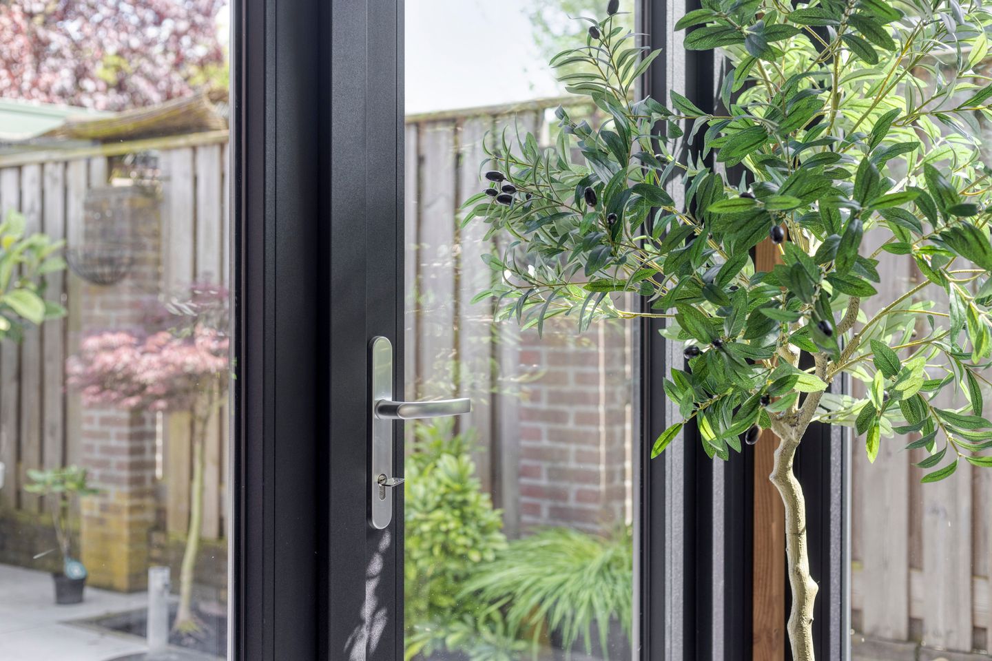 Foto 14 van Mesdagstraat 10