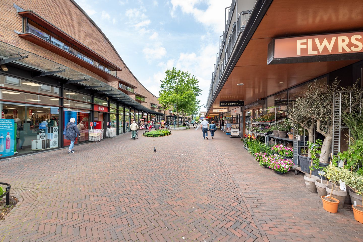 Foto 25 van Aert van Neslaan 541