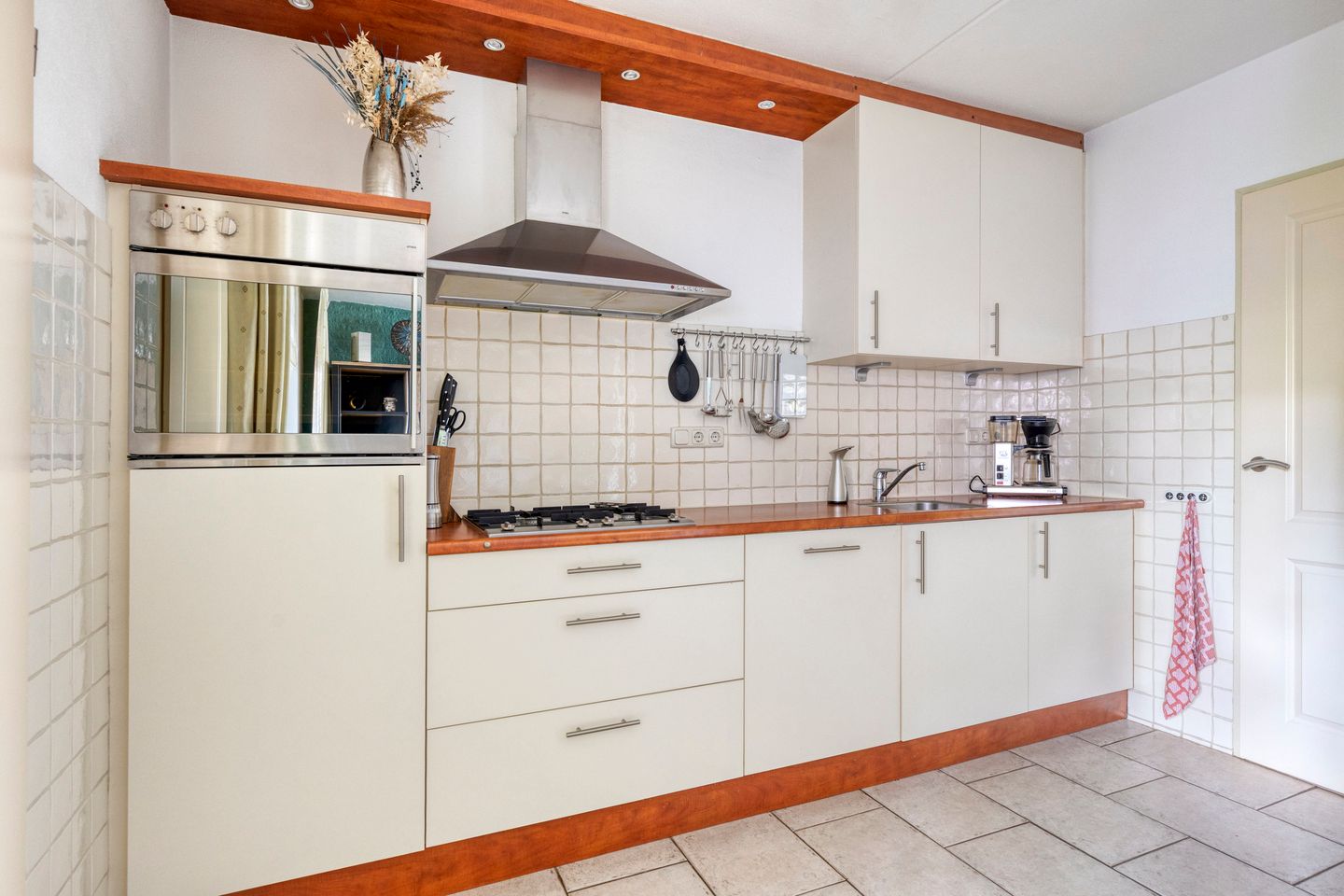 Foto 10 van Zilveren Maan 22