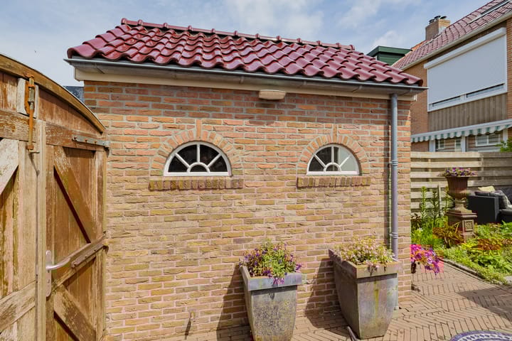 Photo 35 of Andromedastraat 10