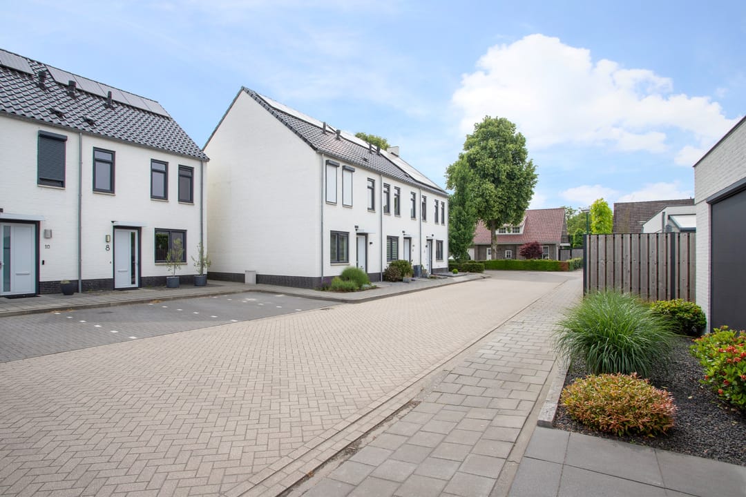 Foto 22 van Burgemeester Houbenplein 4