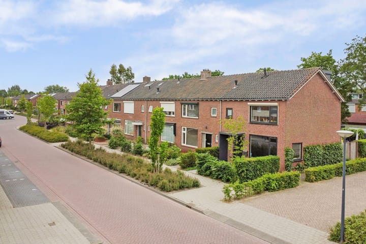 Foto 37 van van Berckenrodelaan 19