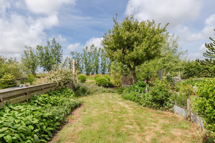 Foto 21 van Mezenhof 97