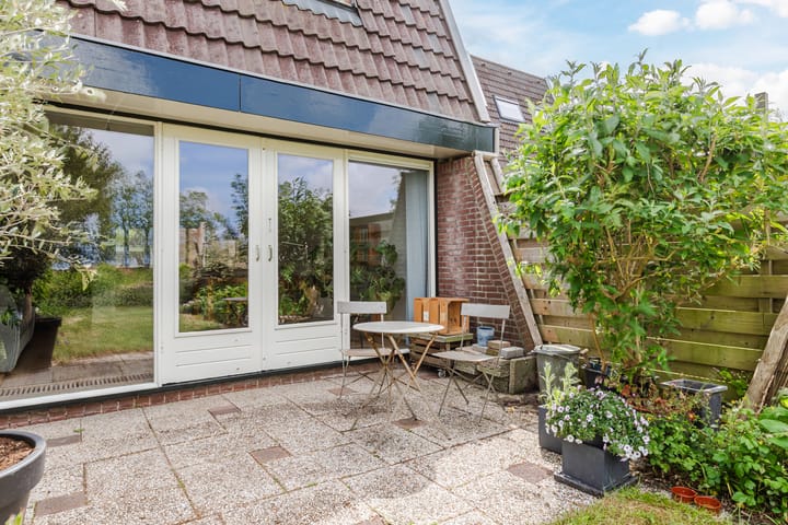 Foto 27 van Mezenhof 97