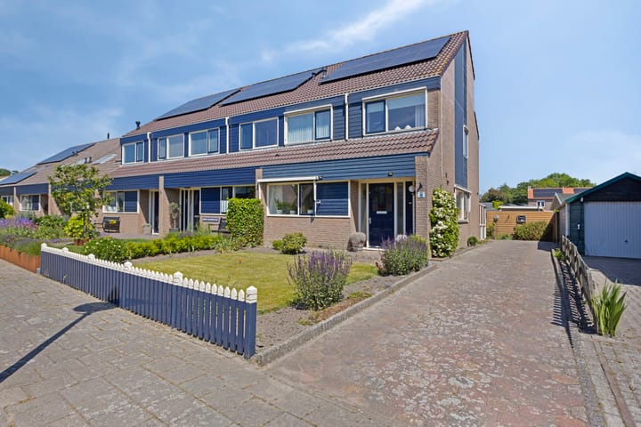 Foto 1 van Pieter Dekkerstraat 11