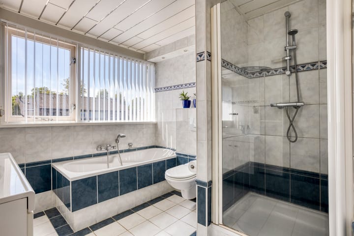 Foto 13 van Pieter Dekkerstraat 11