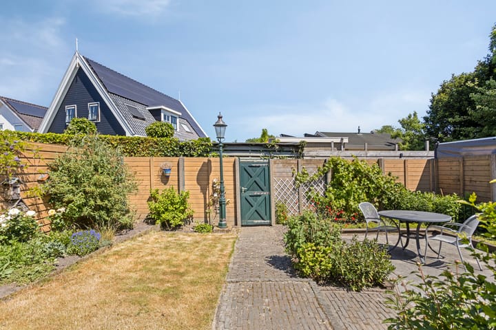 Foto 21 van Pieter Dekkerstraat 11