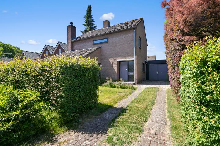 Foto 2 van Molenaarstraat 12