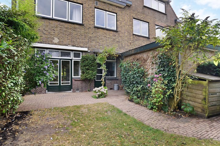 Photo 9 of Waalsdorperlaan 7-A