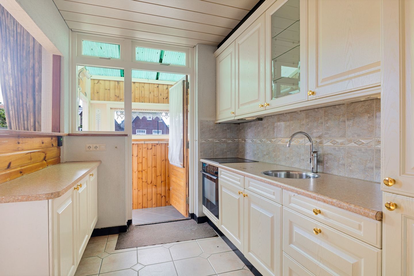 Foto 10 van Zuideinde 74-A