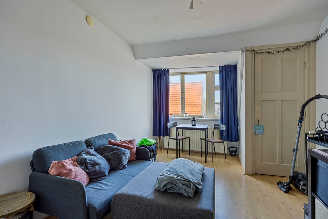 Foto 16 van Jac. van Looystraat 5