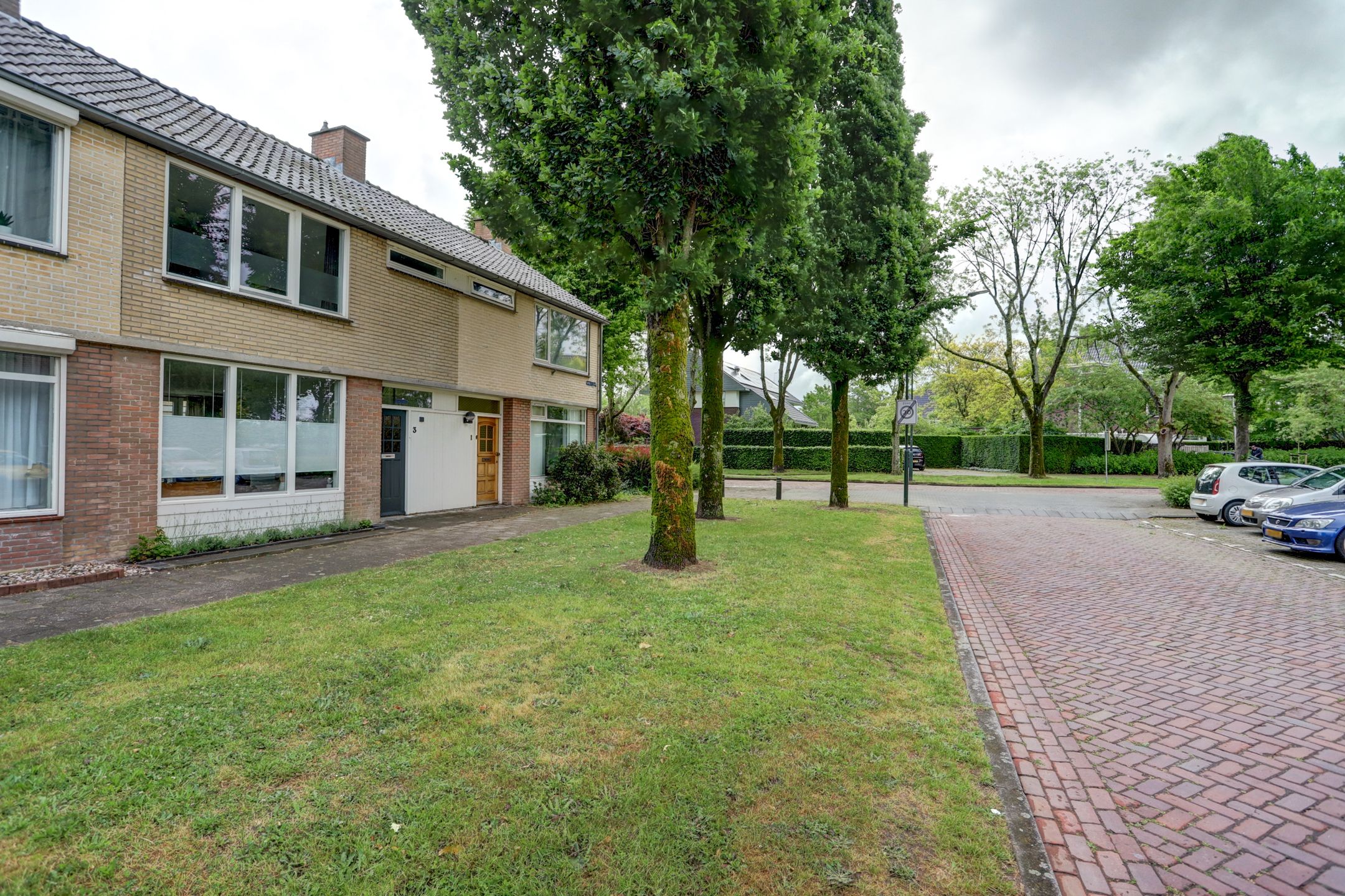 Photo 39 of Karel V Laan 3