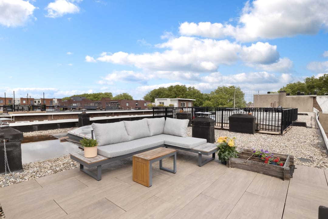 Foto 2 van Laan van Nieuw-Guinea 14-BS