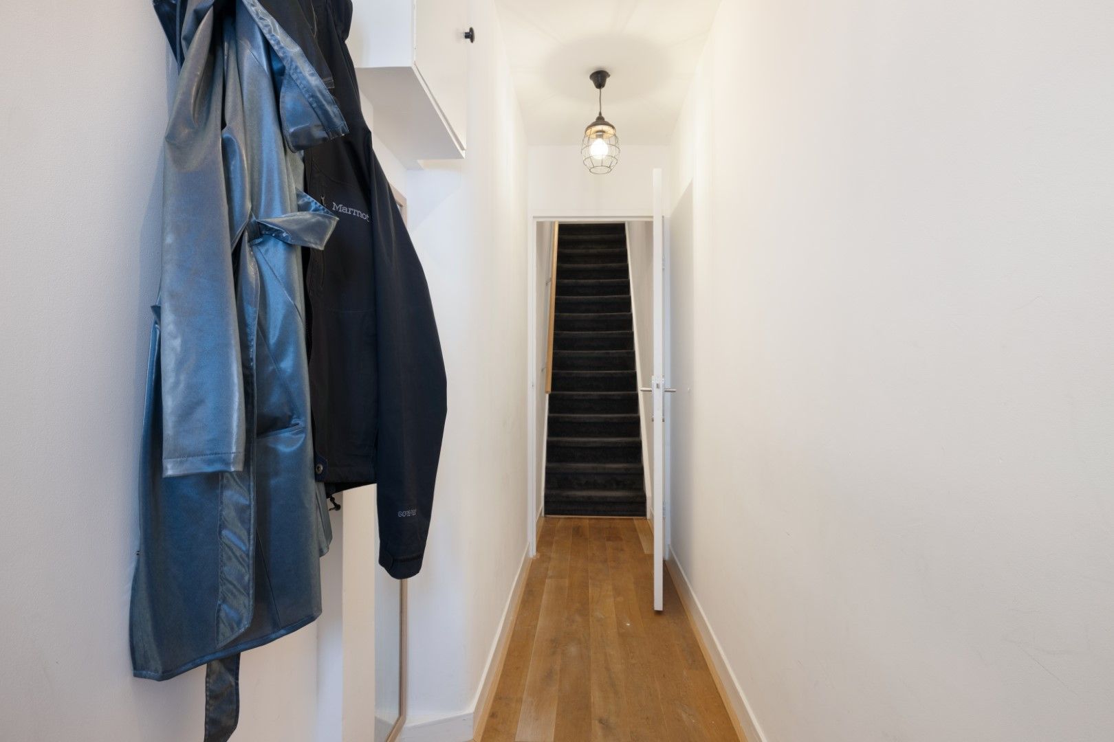 Foto 6 van Laan van Nieuw-Guinea 14-BS