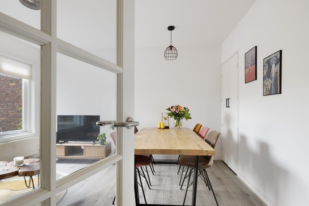 Foto 7 van Laan van Nieuw-Guinea 14-BS