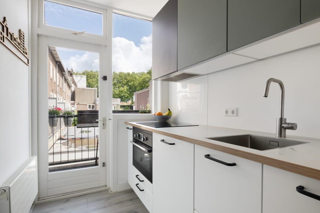 Foto 13 van Laan van Nieuw-Guinea 14-BS