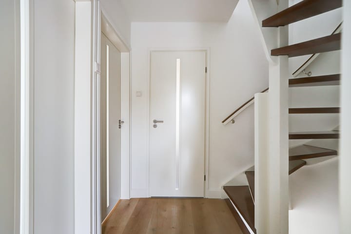 Photo 22 of Bernhardstraat 54