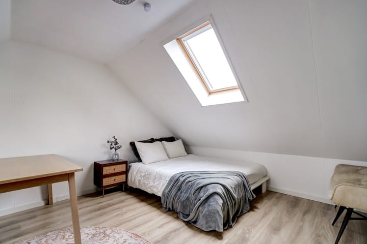 Photo 36 of Bernhardstraat 54