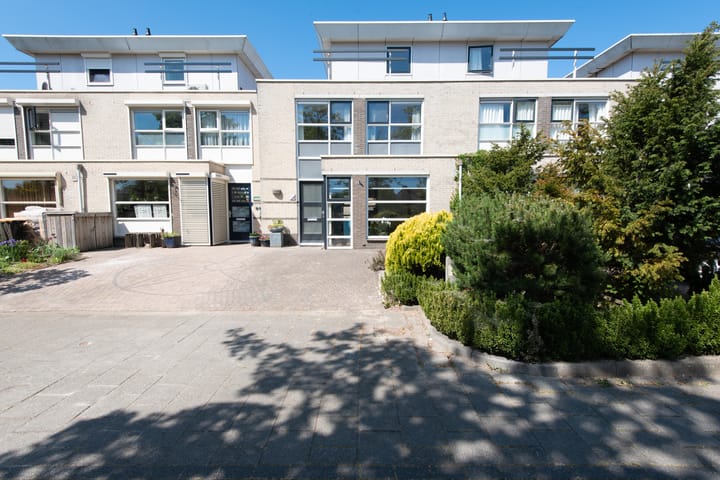 Foto 1 van Reuzenpandasingel 82