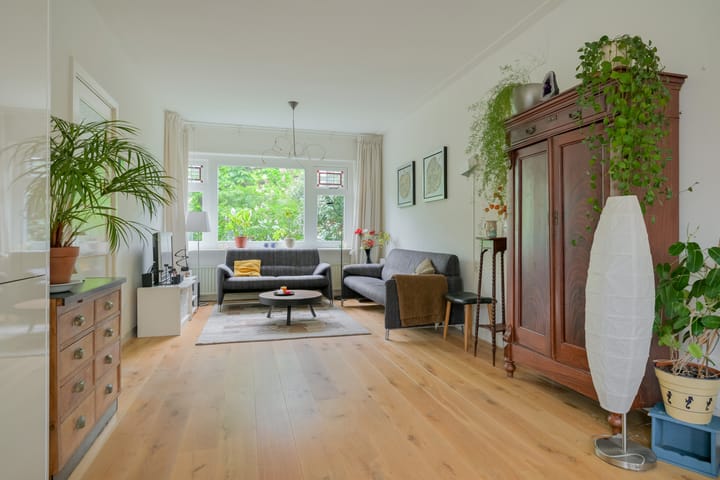 Foto 14 van Resedastraat 16