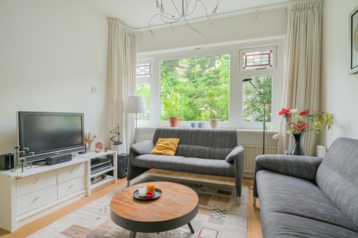 Foto 16 van Resedastraat 16