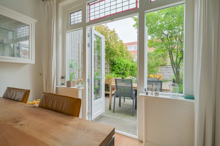 Foto 26 van Resedastraat 16