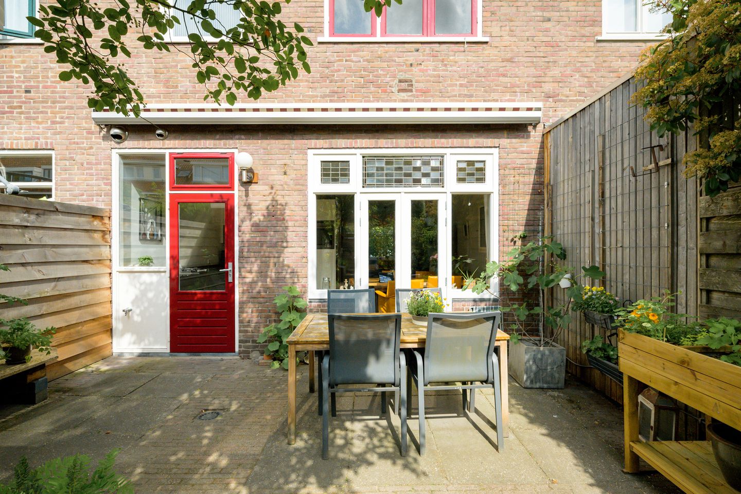 Foto 40 van Resedastraat 16