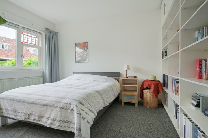 Foto 42 van Resedastraat 16