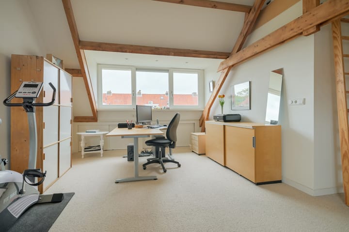 Foto 59 van Resedastraat 16