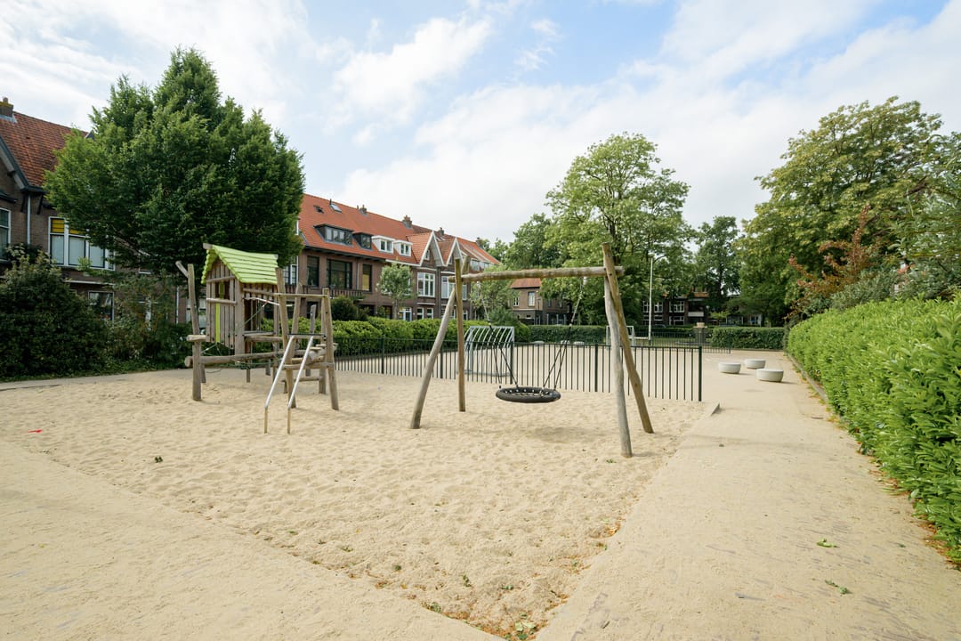 Foto 67 van Resedastraat 16